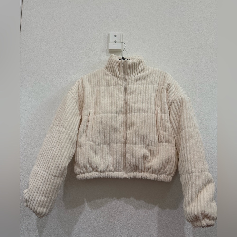 SHEIN Beige Ribbed Puffer Jacket